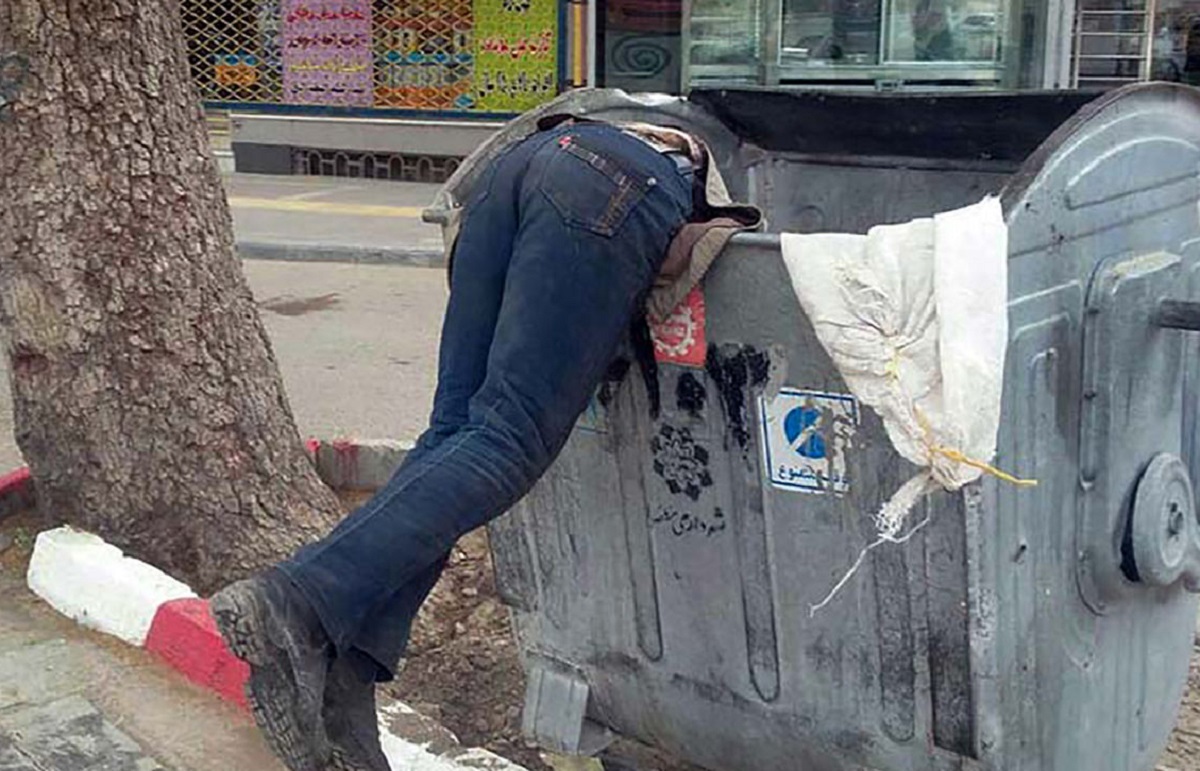 به‌کارگیری زباله‌گردها توسط پیمانکاران شهرداری