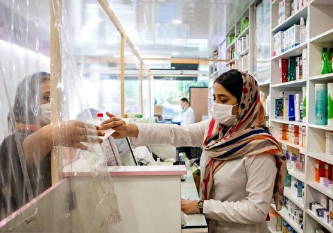 وزارت بهداشت: سهمیه دارویی داروخانه‌ها به وضع حجاب در آن‌ها تعیین می‌شود