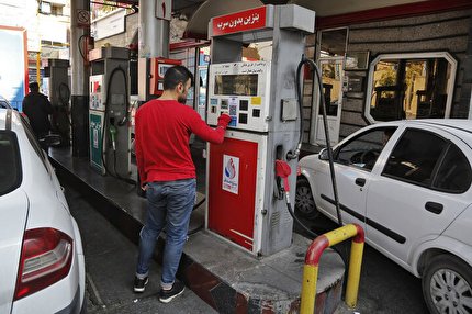 وزیر نفت: دولت به دنبال افزایش قیمت بنزین نیست/ رکوردشکنی تولید گاز