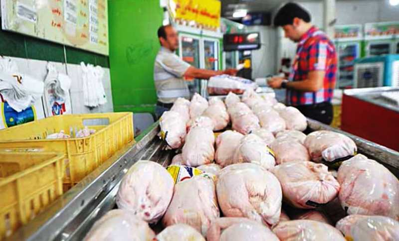افزایش قیمت مرغ به ۷۰ هزار تومان با حذف ارز ترجیحی