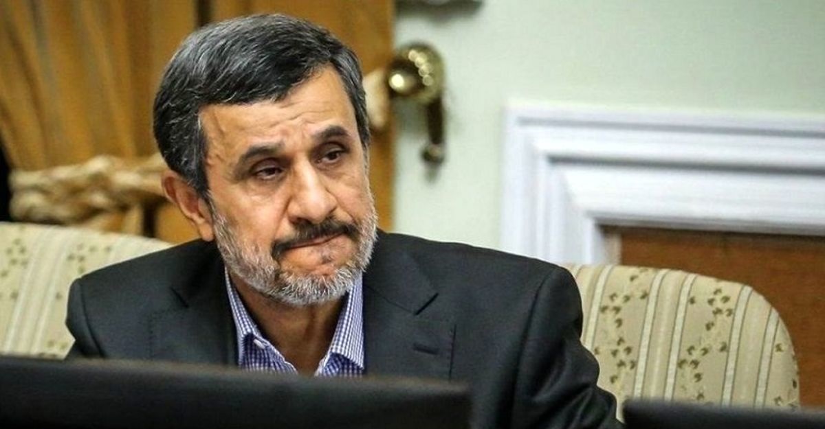 تزریق واکسن کرونا به احمدی نژاد