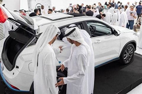رونمایی از اولین خودروی ملی امارات متحده عربی + فیلم