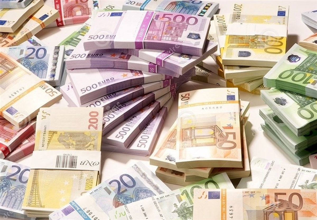 قیمت دلار، قیمت یورو امروز دوشنبه ۱۱ مهر ۱۴۰۱