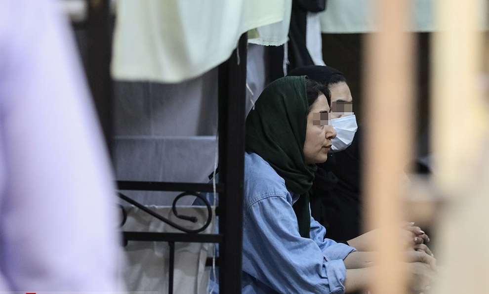 زنان بازداشت شده