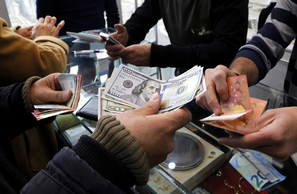 آشفتگی نرخ ارز در دولت سیزدهم