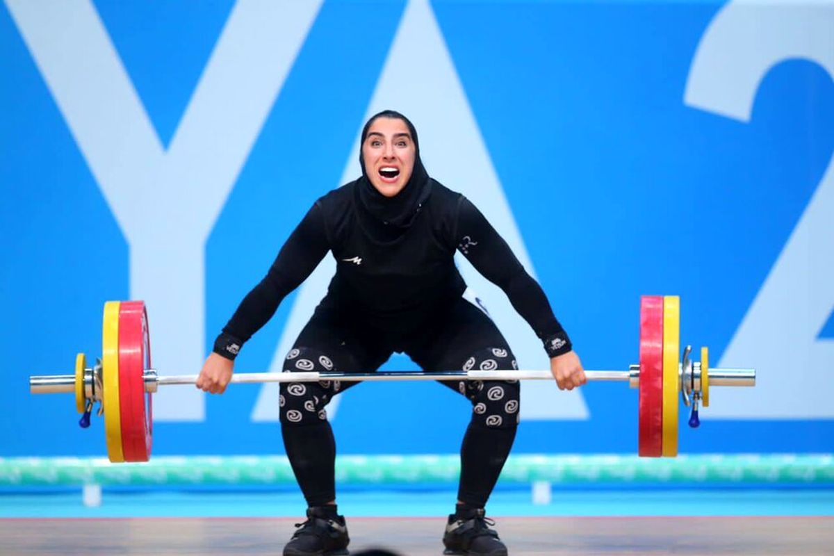 وزنه‌بردار خانم ایرانی