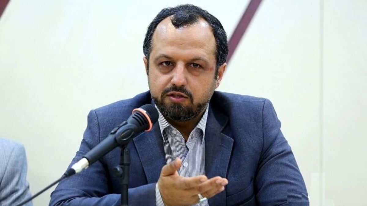 خاندوزی: برخی از فضای گل آلود مالیاتی گذشته نفع می‌برند
