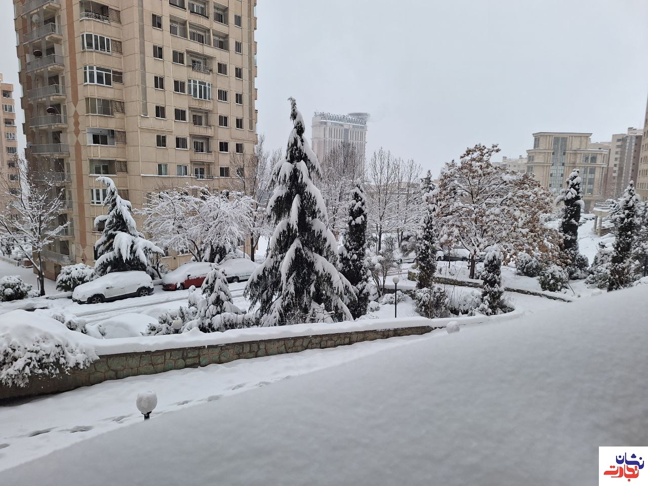 برف محله سعادت آباد