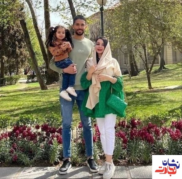 سیدحسین حسینی در کنار همسر و دخترش