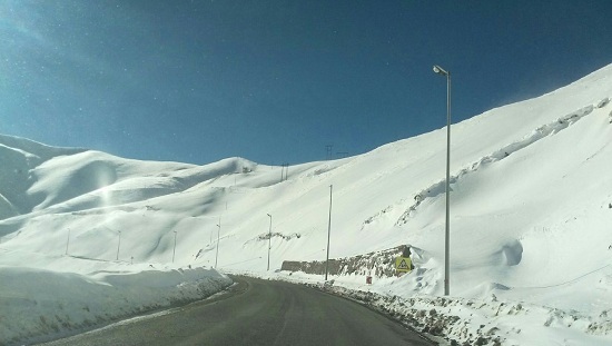 نمایی از جاده چالوس برفی