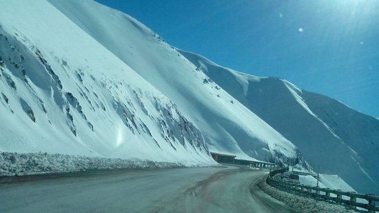 نمایی از جاده چالوس برفی