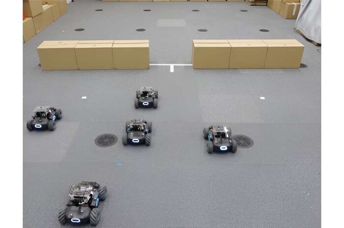 معرفی سکوی تحقیقاتی برای تولید ربات‌های چندتایی