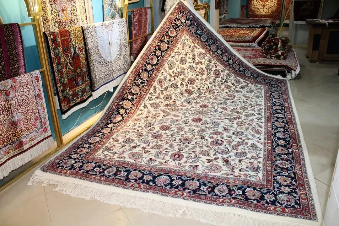 فرش دست‌باف اصالت تاریخ ایران