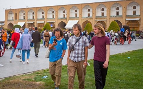 تعداد گردشگران خارجی سال ۱۴۰۳ ایران فقط ۲۷۰۰ نفر