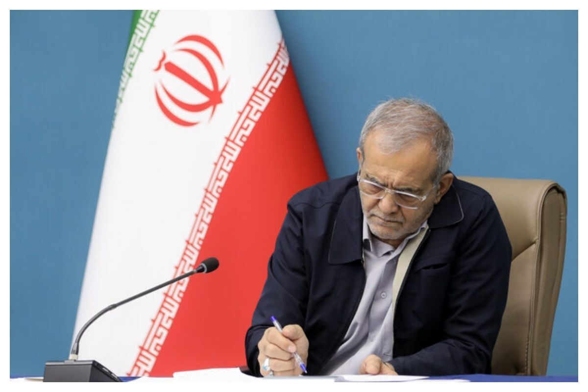 انتصاب عبدالناصر همتی به سمت رئیس کل بانک مرکزی