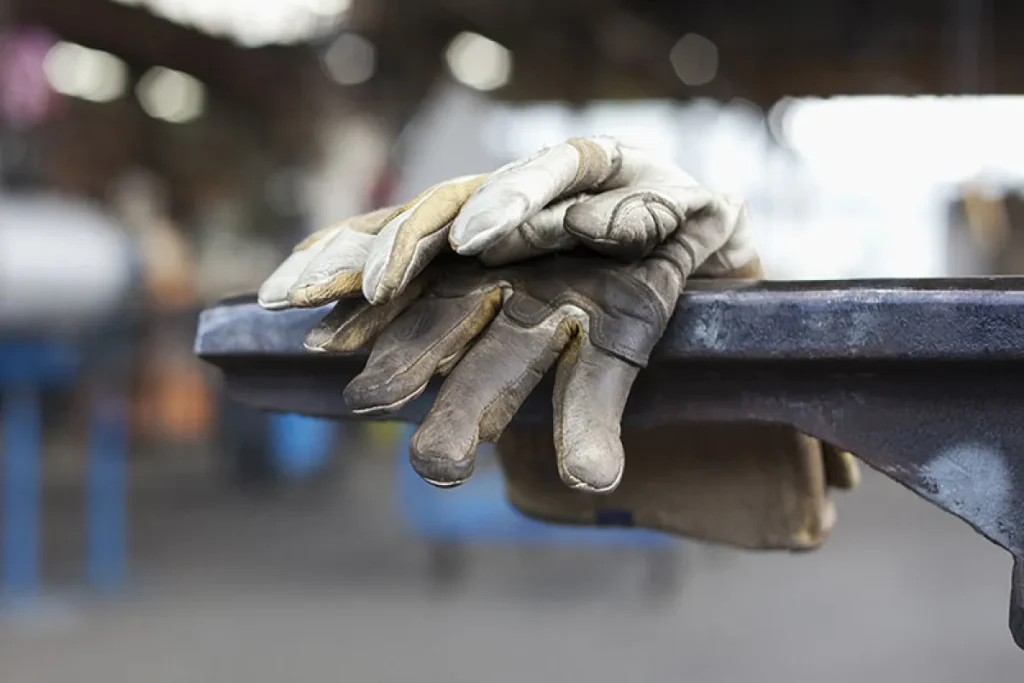 وضعیت معیشتی کارگران و بازنشستگان خوب نیست وضعیت معیشتی کارگران و بازنشستگان خوب نیست