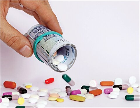 بیماری مزمن تورم و کمبود نقدینگی در صنعت دارو / رشد تولید زیر سایه بحران نقدینگی قرار گرفت