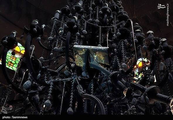 تصاویری از آتش زدن پایگاه مقاومت بسیج و مسجد ابوذر تهران