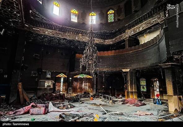 تصاویری از آتش زدن پایگاه مقاومت بسیج و مسجد ابوذر تهران