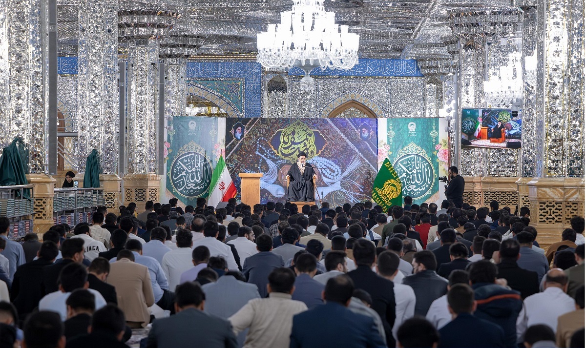 پیوند آسمانی ۱۵۰۰ زوج دانشجو در حرم مطهر رضوی