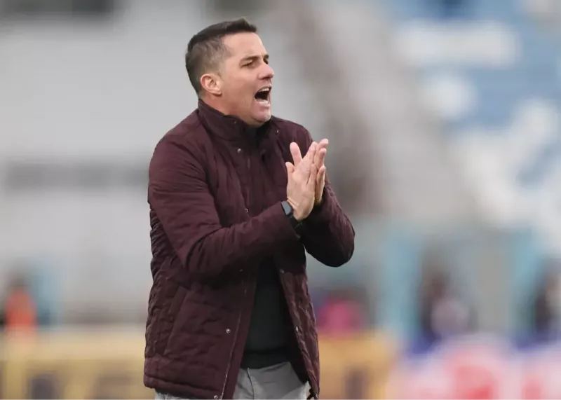 مخالفت با استعفای اوسمار از پرسپولیس مخالفت با استعفای اوسمار از پرسپولیس