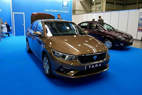 افزایش شتابان قیمت خودرو‌های داخلی در سال ۱۴۰۴