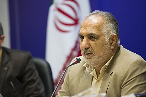 مجلس آمادگی حمایت ویژه از بانک دی را دارد