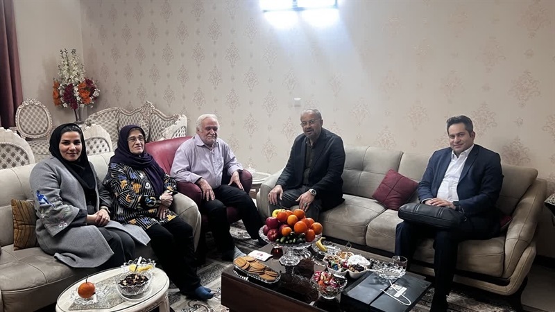 نشست رییس هیات مدیره بیمه دی و مدیران بنیاد شهید قزوین