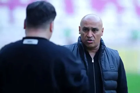 فرصت صدرنشینی تیم علیرضا منصوریان از دست رفت