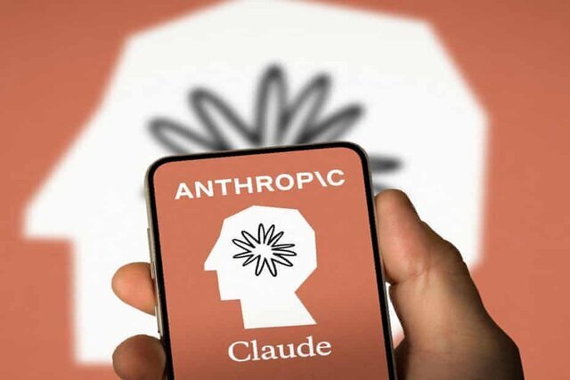 هوش مصنوعی کلود به رتبه اول اپ‌استور رسید