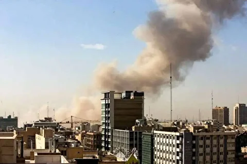 آغاز حملات هوایی به تهران، کرج و اصفهان