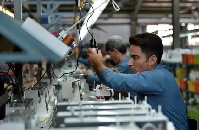 کارگران نگران ثبت درخواست بیمه بیکاری نباشند کارگران نگران ثبت درخواست بیمه بیکاری نباشند