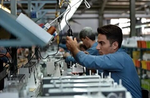 کارگران نگران ثبت درخواست بیمه بیکاری نباشند/دادخواست‌ها با سرعت در حال پیگیری است