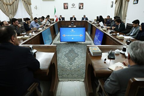 روایت یک نشست بی‌پرده؛ دانشجو حرف زد معاون اول شنید