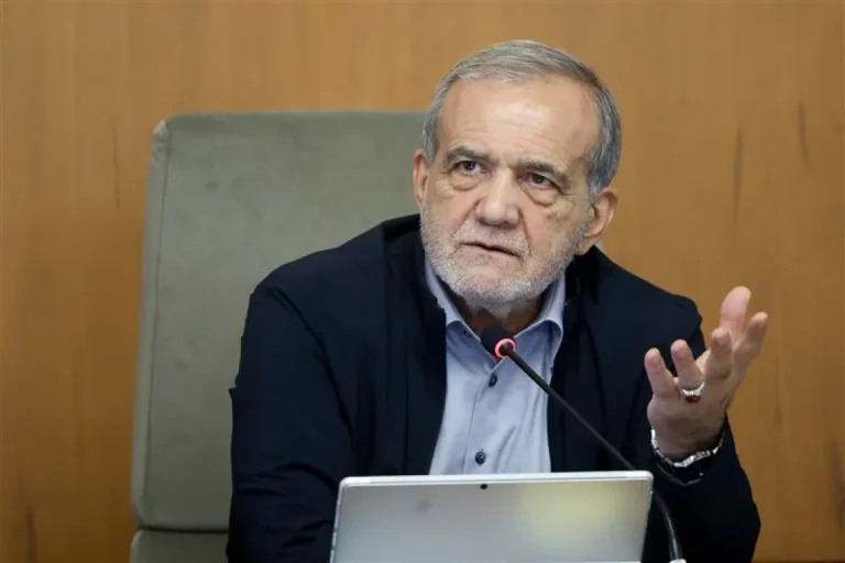 پزشکیان: دین با زور و تحمیل گسترش نمییابد پزشکیان: دین با زور و تحمیل گسترش نمییابد