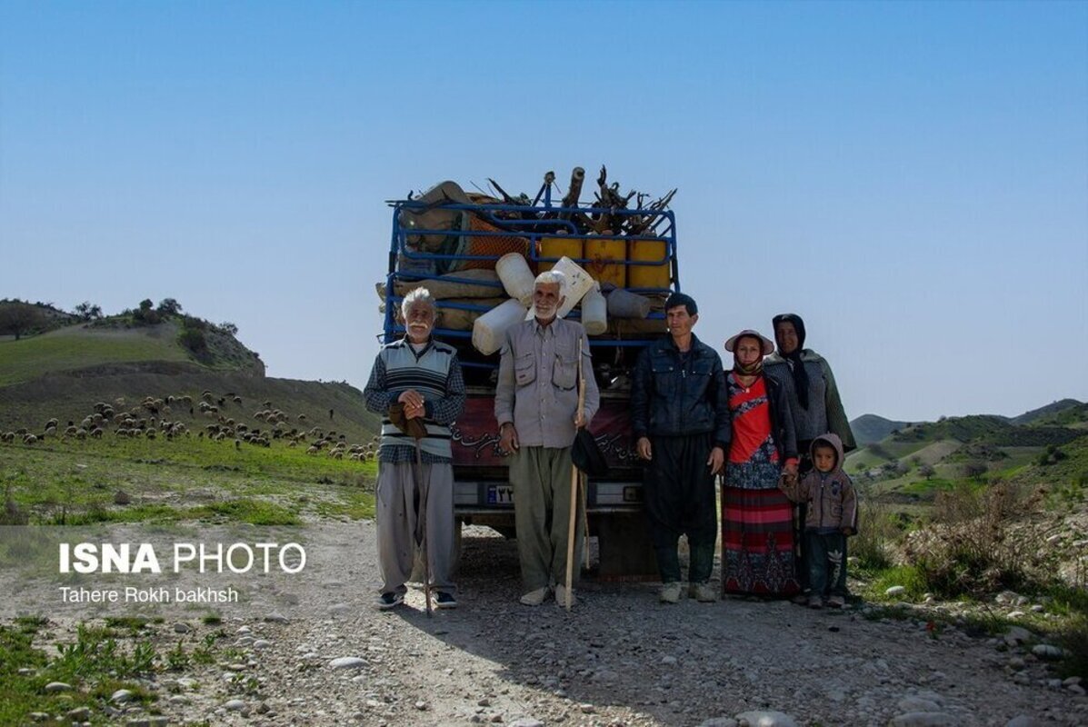 شور و نشاط عشایر در کوچ بهاره