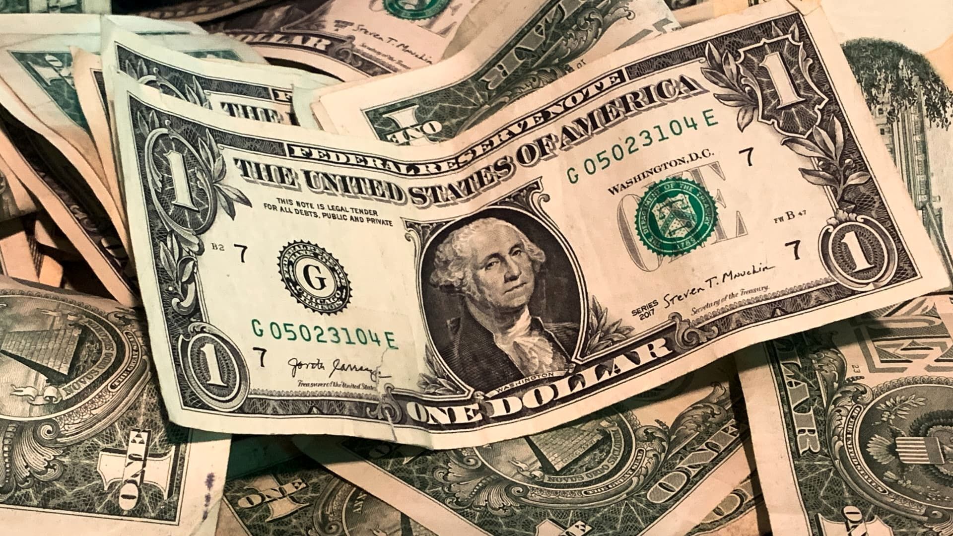 توقف قیمت دلار