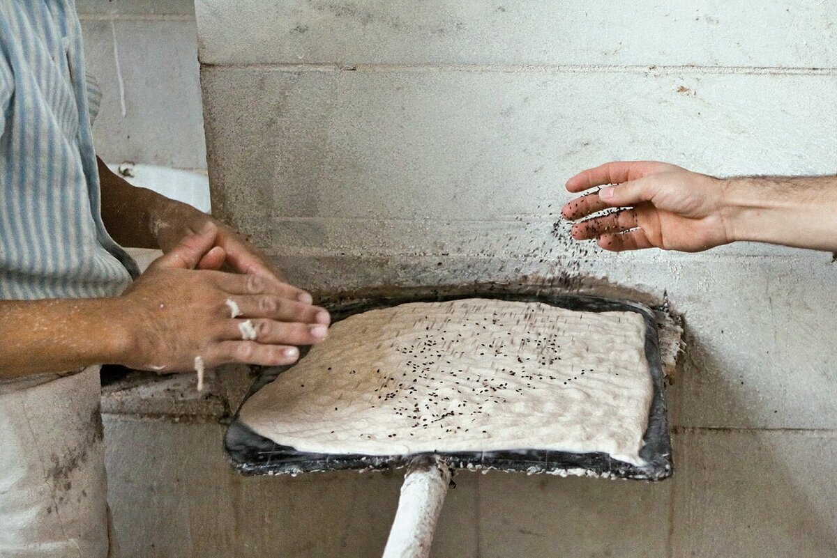 نان در تهران رسما گران شد