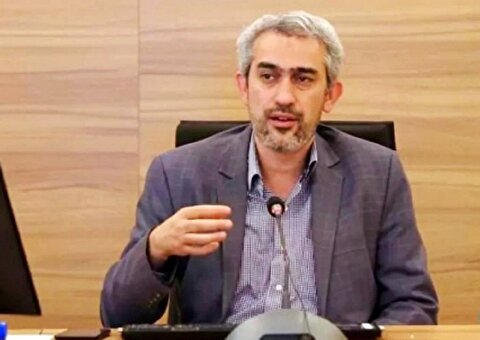 افرادی برای وزیر پیشنهادی اقتصاد لابی می‌کنند که موجه نیستند / مدنی‌زاده جایگاه بالای علمی و شخصیت سالمی دارد