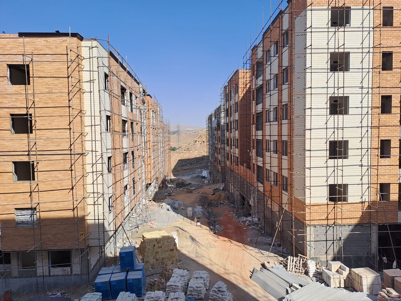 بازار مسکن حمایتی