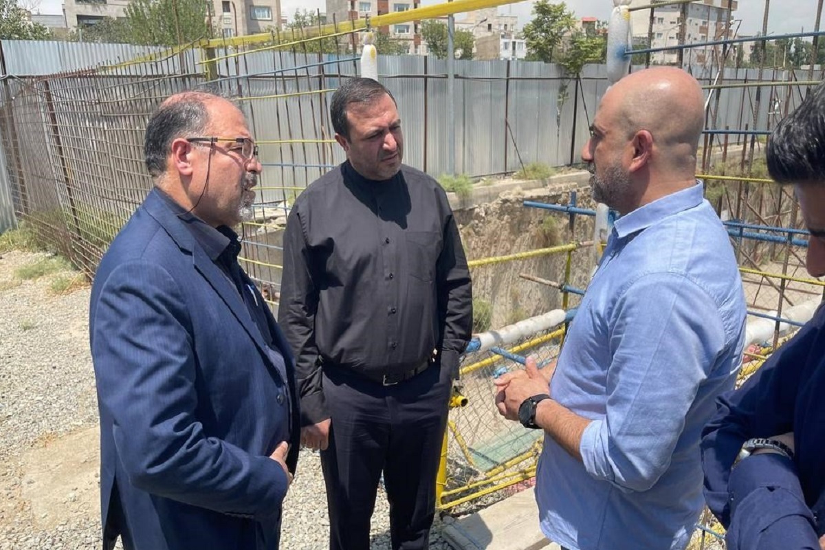 بازدید مدیرعامل ثمسکن از پروژه چندمنظوره مقدم