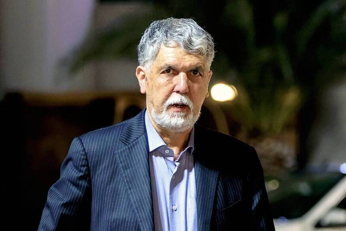 کارت زرد نمایندگان مجلس به وزیر ارشاد