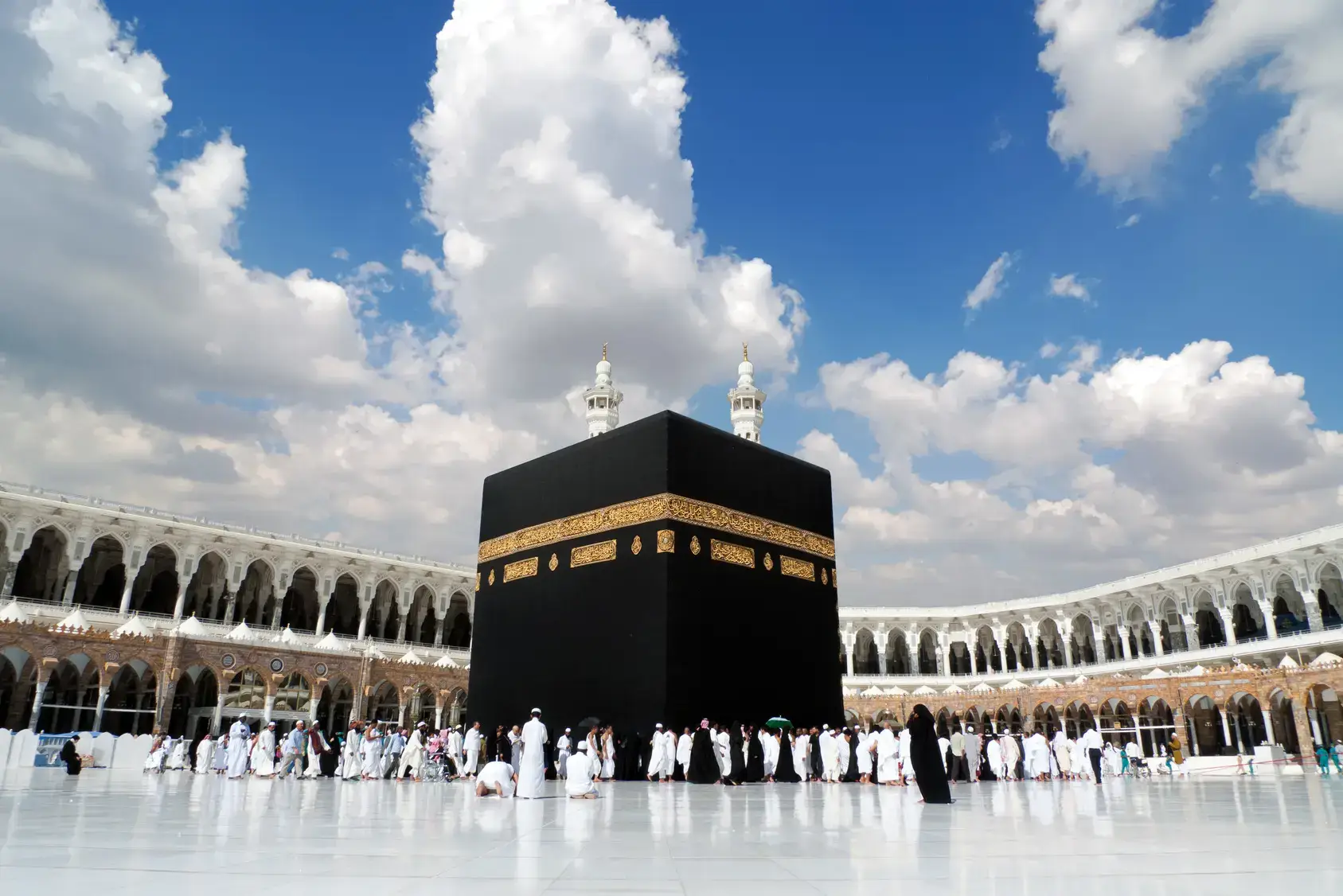 متقاضیان حج عمره منتظر باشند