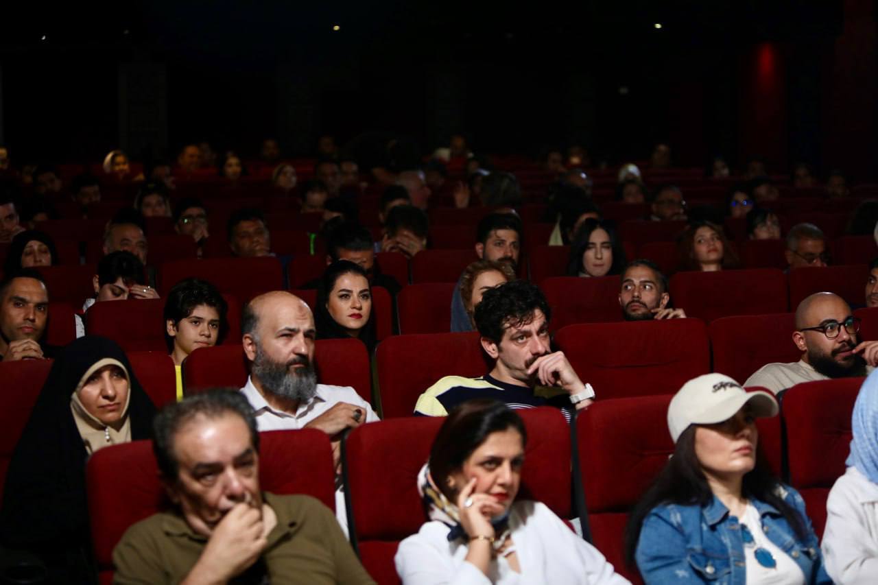 اکران خصوصی دو فیلم کوتاه «حرفه‌ای» و «فیگور» در خانه هنرمندان ایران
