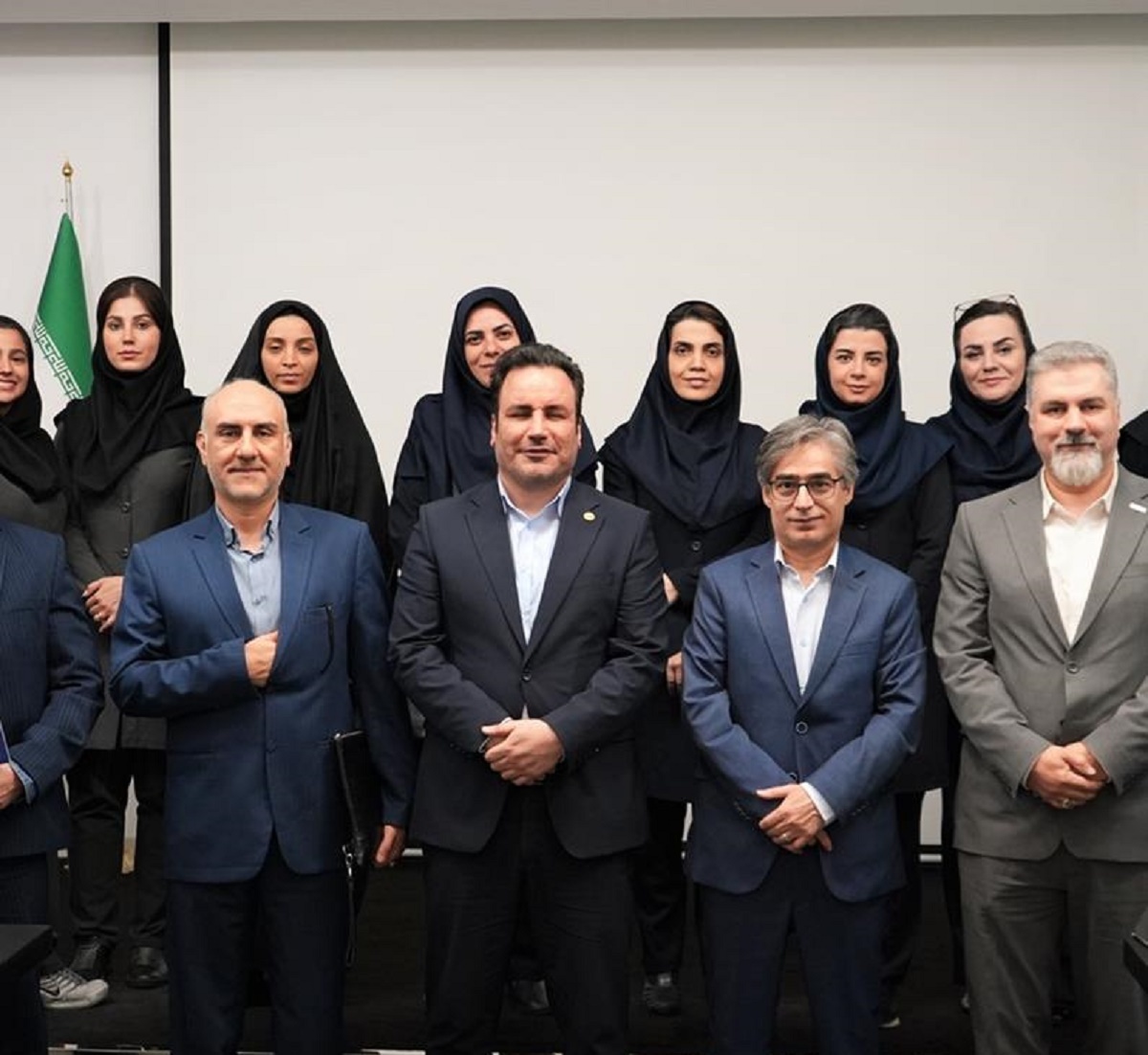 شرکتهای بیمه ای، دستاوردهای موفق خود را با سایر شرکت‌ها به اشتراک بگذارند