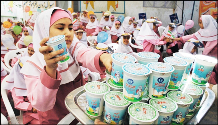 شیر مدارس دوباره به سفره دانش‌آموزان بازمی‌گردد