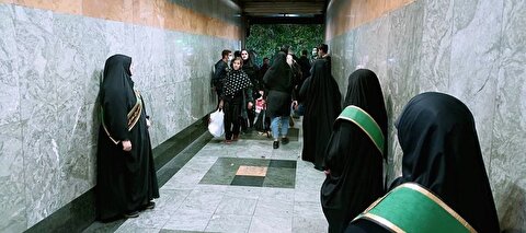 رویای پنبهدانه تندروها: پوشش مهسا امینی و واکنشهای اغراقآمیز