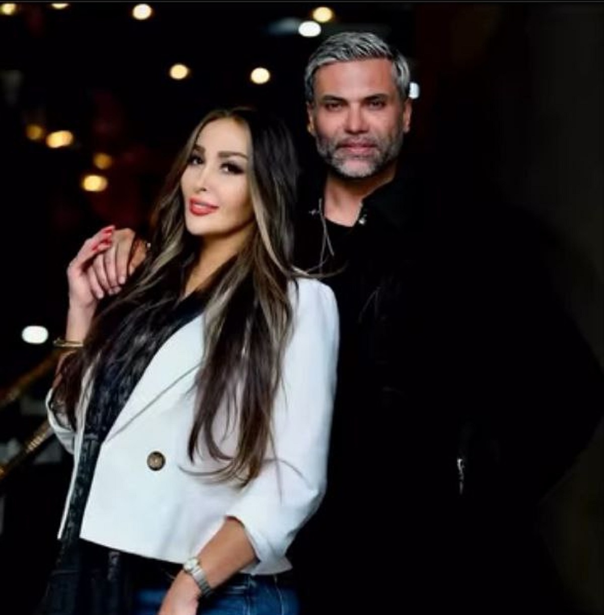 علیرضا نیکبخت واحدی و همسرش