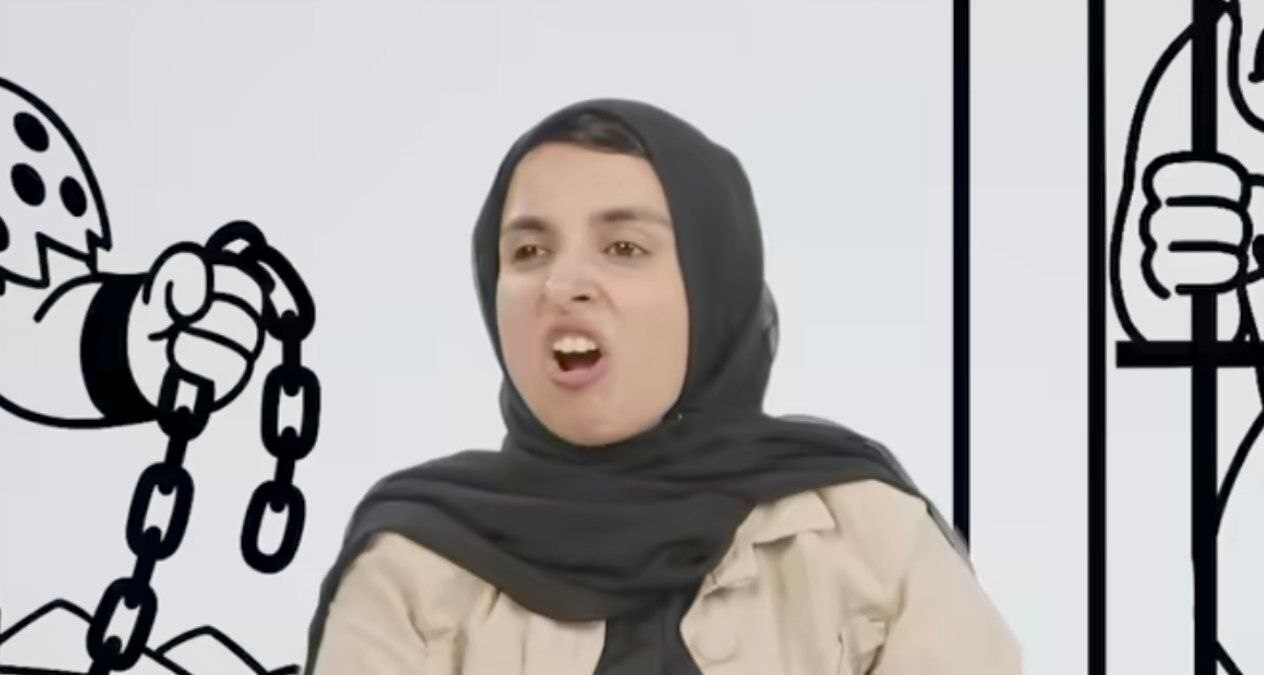 اعلام حکم دادگاه زینب موسوی برای شوخی با شاهنامه فردوسی