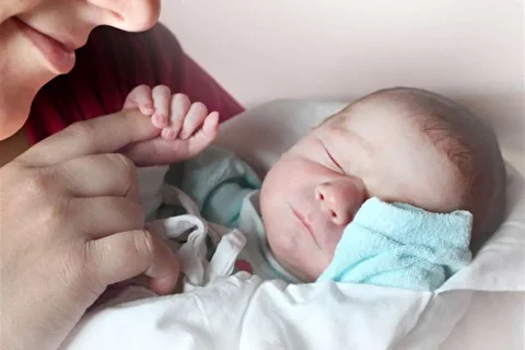 نرخ فرزندآوری در ایران باز هم پایین آمد